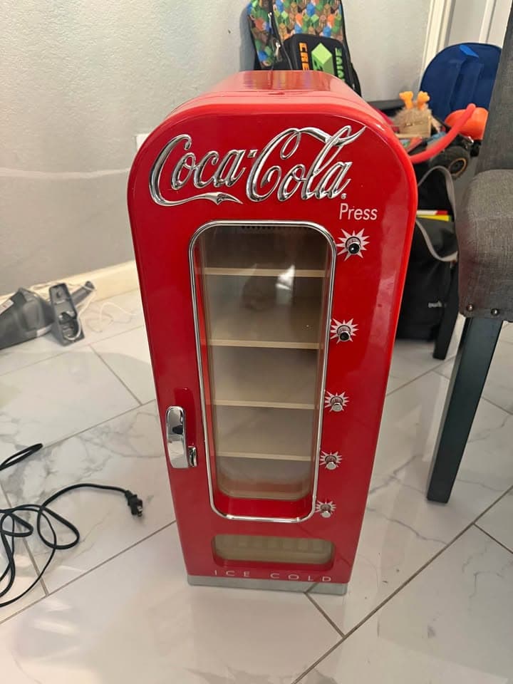 TEST - Mini refrigerator